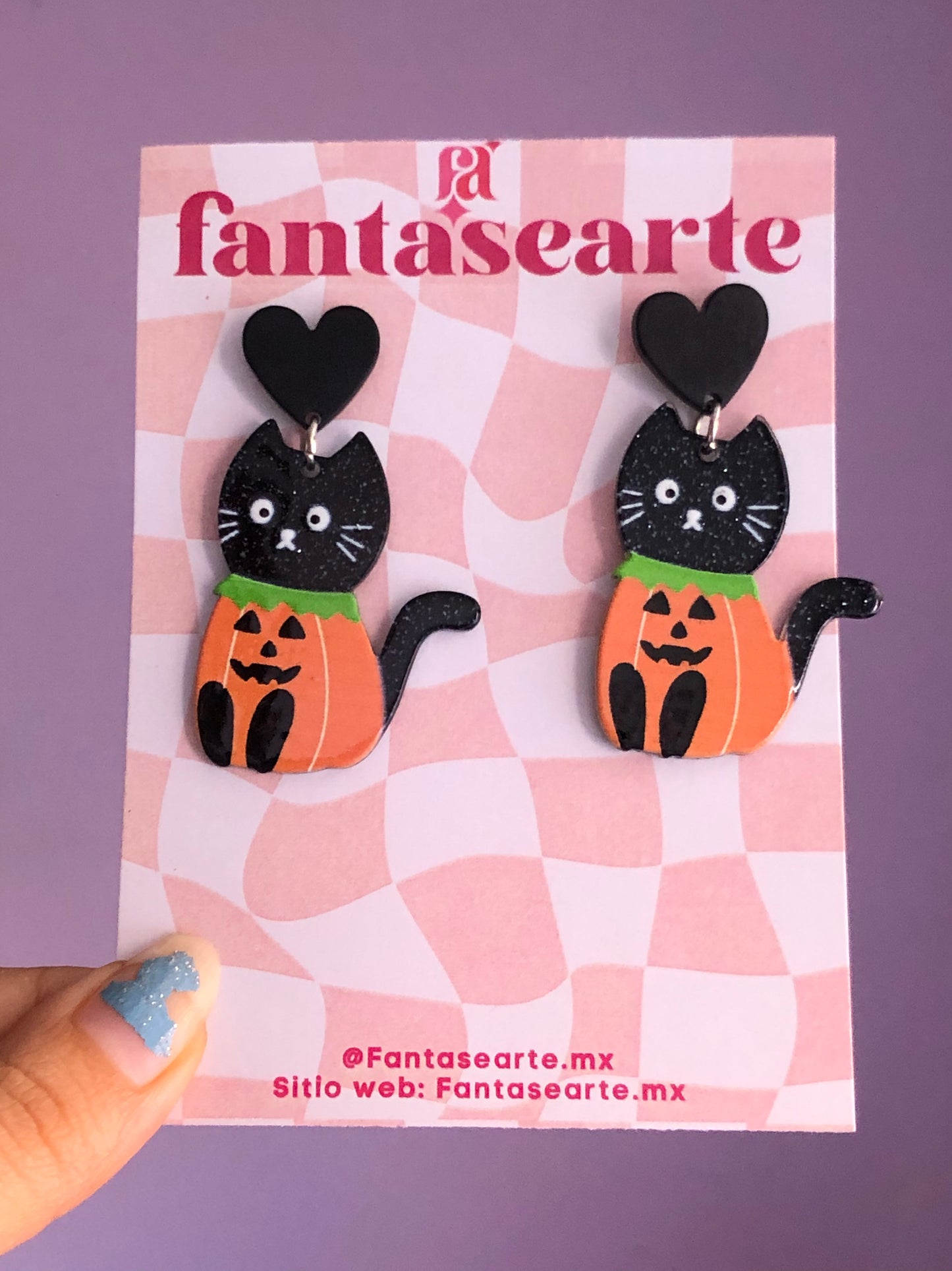 Gatitos con calabaza